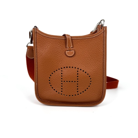 Authentic HERMES Mini Evelyne TPM 16 Gold Leather Crossbody Bag Designer: HERM - Picture 4 of 14